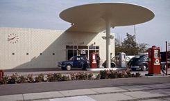 Petrol Station Skovshoved